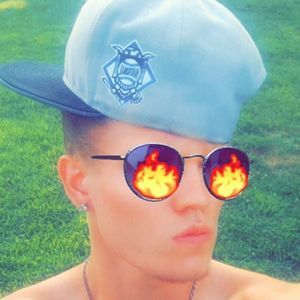 Meet your Posher, Brad